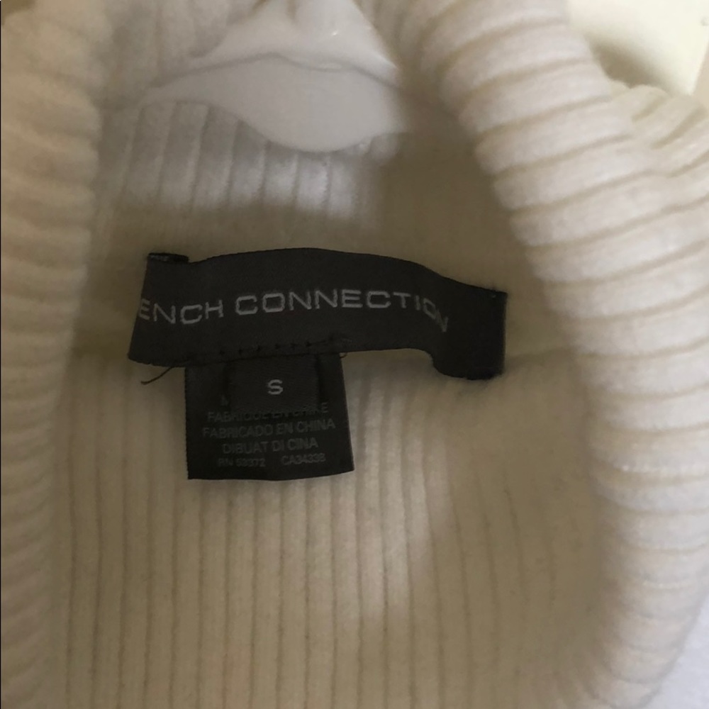 Top - Picture 2 of 2